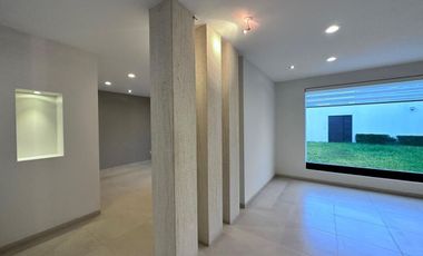 CASA EN VENTA EN FRACC. CIRCUITO DE ACONCAGUA ALTOZANO, MORELIA