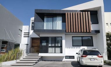 CASA EN VENTA EN LOS OLIVOS  RESIDENCIAL