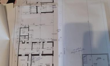 Casa + Local en venta