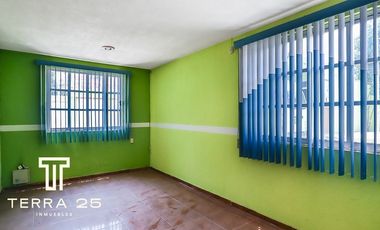 CASA EN RENTA EN LOMAS DE TULTEPEC