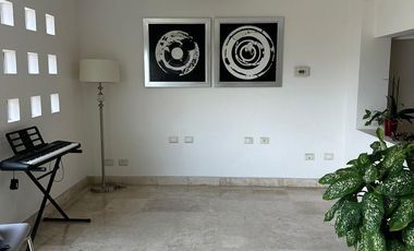 HERMOSA CASA EN VENTA EN LOS CALLEJONES EN SANTA BÁRBARA SPGG