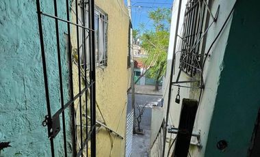 Complejo de departamentos en venta - 18 Dormitorios 18 Baños - 300Mts2 - Ezpeleta Este