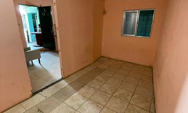 Complejo de departamentos en venta - 18 Dormitorios 18 Baños - 300Mts2 - Ezpeleta Este