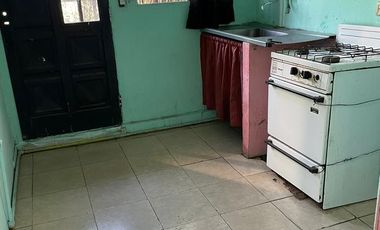 Complejo de departamentos en venta - 18 Dormitorios 18 Baños - 300Mts2 - Ezpeleta Este