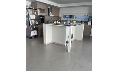 Hermosa casa ubicada en calle Lalinde al 400 - San Miguel del Monte