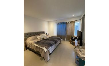 Hermosa casa ubicada en calle Lalinde al 400 - San Miguel del Monte