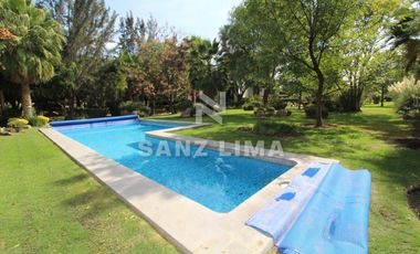 Casco Viejo: Esplendida casa en venta con bellos y generosos espacios