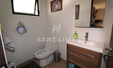 Casco Viejo: Esplendida casa en venta con bellos y generosos espacios