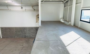 Bodega en Venta cerca del Parque Industrial Querétaro 733m2, 11 MDP  GPS