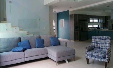 CASA EN VENTA CESION DE DERECHOS LOMAS DEL TEXCAL