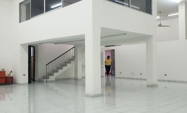 SE VENDE COMO TERRENO PASEO DE MONTEJO