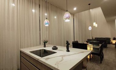 Venta Residencia de Autor en Jade Sur, Zibata, Queretaro