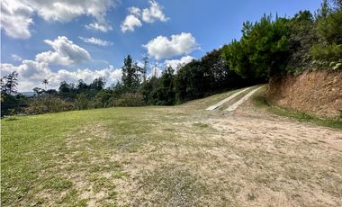 Venta De Lote En El Retiro