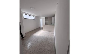 ALQUILA CASA CORPORATIVA PRADOS DEL NORTE