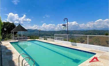 Vista🔥 Finca en la vía Alcalá-Cartago