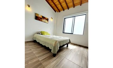 Hermosa Casa Unifamiliar en Venta en La Ceja, Antioquia