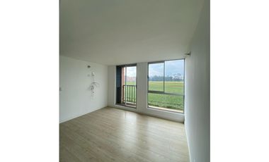Hermoso  Apartamento en Madrid- Conjunto Azul celeste