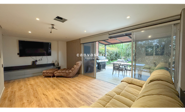 Casa en Unidad Cerrada San Lucas Envigado