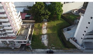 Alquiler/Venta de Terreno en el Cangrejo (AA)