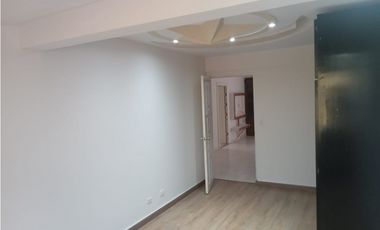 VENDO CASA COMERCIAL O RESIDENCIAL  EN LA 12 DE OCTUBRE!!!