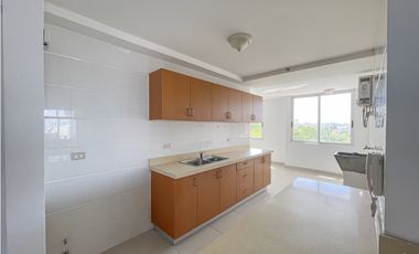 Venta de Apartamento en Colón  PH Silver City.