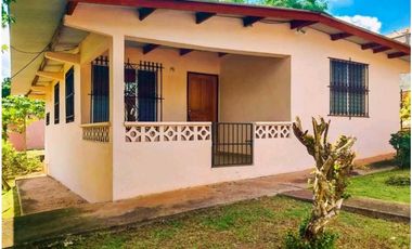 VENDO TERRENO CON DOS CASAS INCLUIDAS CHORRERA GUADALUPE