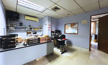 VENTA DE CASA COMERCIAL/ LOTE ZONIFICACION MP-RM3C2, BELLA VISTA (8)