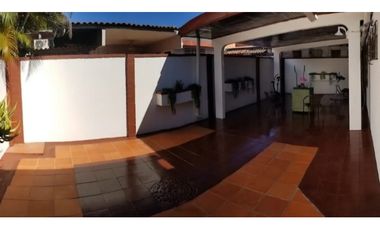 CASA EN URBANIZACION NUEVO REPARTO CHANIS