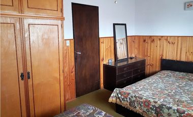 DEPARTAMENTO 4 AMBIENTES C/COCHERA SEMI CUBIERTA FIJA