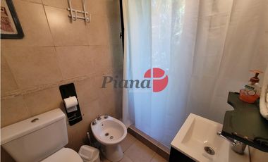 Casa en Venta - Zona Golf - Construcción Solida - Excelente Estado