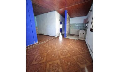 Casa 1 dormitorio con posibilidad de 2 a buen precio!