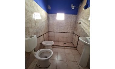 Casa 1 dormitorio con posibilidad de 2 a buen precio!