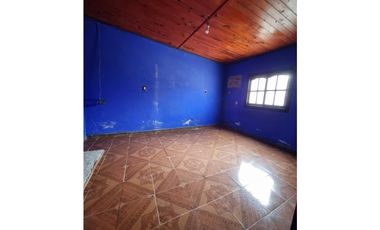 Casa 1 dormitorio con posibilidad de 2 a buen precio!