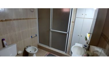 CASA 3 AMB con GARAJE/QUINCHO y GRAN PARQUE - zona ALFAR