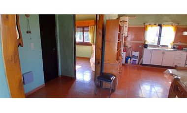 CASA 3 AMB con GARAJE/QUINCHO y GRAN PARQUE - zona ALFAR