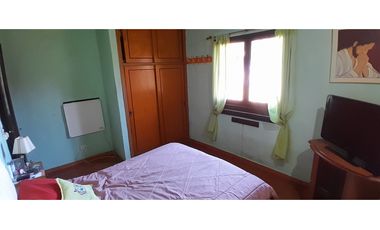CASA 3 AMB con GARAJE/QUINCHO y GRAN PARQUE - zona ALFAR