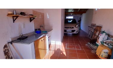CASA 3 AMB con GARAJE/QUINCHO y GRAN PARQUE - zona ALFAR