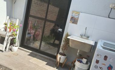 Casa en alquiler en Villa Udaondo