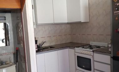 Dúplex en alquiler de 3 dormitorios c/ cochera en Monte Castro