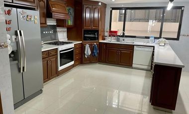 VENTA CASA CIUDAD SATÉLITE, NAUCALPAN , ESTADO DE MEXICO