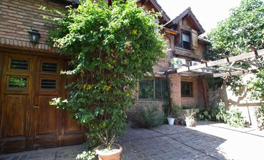 Casa en  Lomas de San Isidro