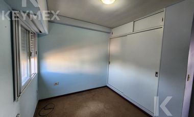 Venta departamento con cochera 3 dormitorios APTO BANCO