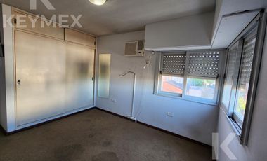 Venta departamento con cochera 3 dormitorios APTO BANCO