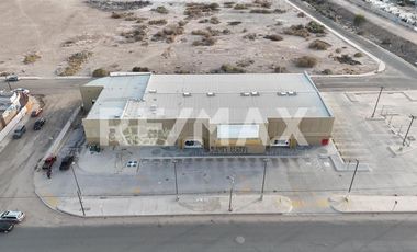 EDIFICIO EN RENTA DE 2,065.17 M2, MEXICALI, B.C.