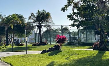 Casa en venta en la zona norte de Mérida en privada residencial