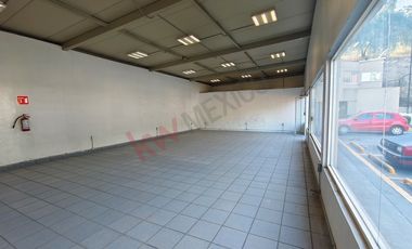 ¡Renta local en gasolinera sobre Av. Gustavo Baz! ¡128 m² por $38,000!