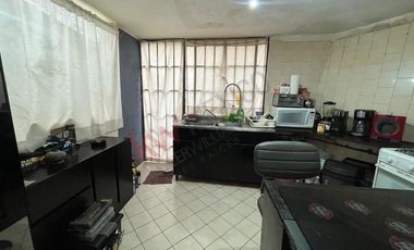ATENCIÓN INVERSIONISTAS: VENTA DE CASA A PRECIO DE TERRENO Y POTENCIAL COMERCIAL EN AMPLIACIÓN TEPEPAN