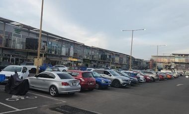 Locales Comerciales en Venta con Renta – ¡Inversión Garantizada! Corregidoa,Qro