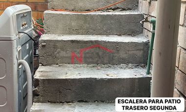 VENTA DE CASA AL SUR