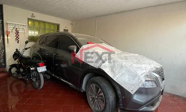 VENTA DE CASA AL SUR